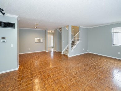 3760 Cedaridge Dr-105