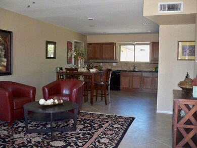 Living/Dining Area