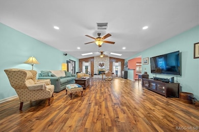 927 Cedar Ave, Inverness, FL 34452 - photo 3