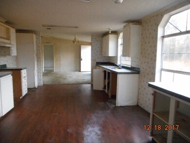 179 Northwood Ln, Crawfordville, FL 32327 - photo 6