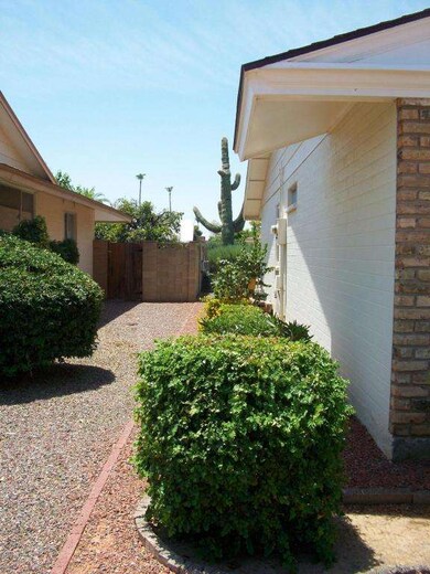 10309 W Cheryl Dr, Sun City, AZ 85351 - photo 2