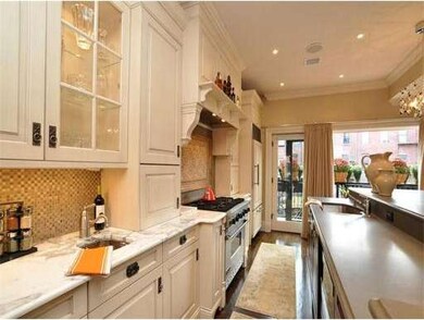 36 Rutland Square, Boston, MA 02118 - photo 5