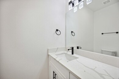 6637 Tuskegee St, Houston, TX 77091 - photo 5