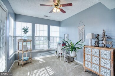 3560 Sherbrooke Cir unit 302, Woodbridge, VA 22192 - photo 4