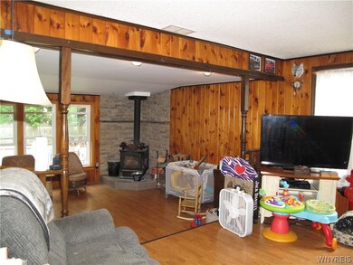 985 Nash Rd, North Tonawanda, NY 14120 - photo 5