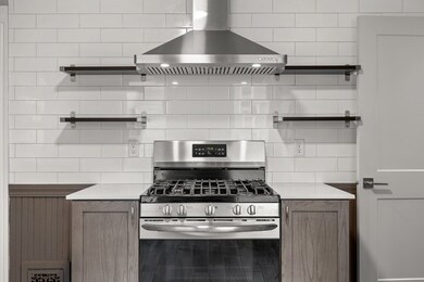 27 Fuller St unit 3, Dorchester Center, MA 02124 - photo 5