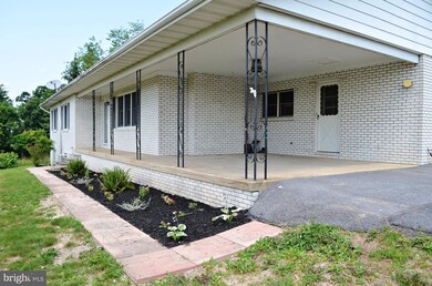 171 Peter Yost Rd, Berkeley Springs, WV 25411 - photo 6