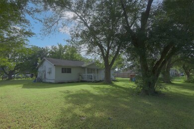 2725 Redbud Ln unit 832, Alvin, TX 77511 - photo 5