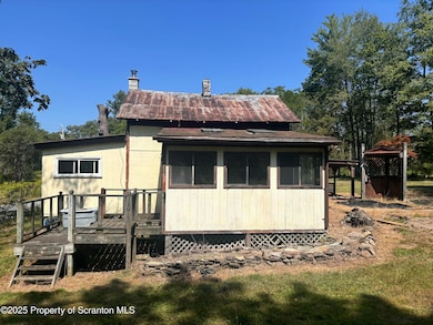 828 W Avery Station Rd, Tunkhannock, PA 18657 - photo 4