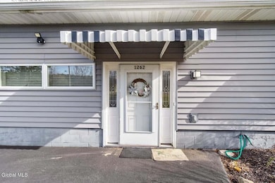 1262 S Kelley Rd, Schenectady, NY 12306 - photo 6