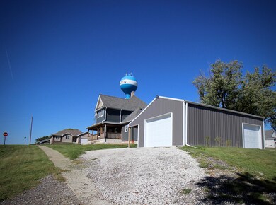 side view with garage