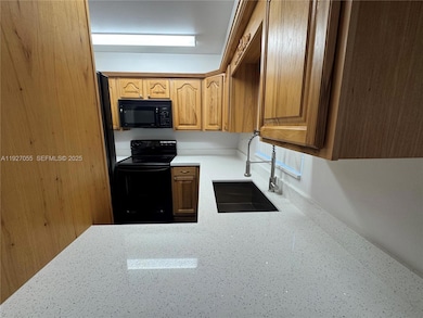 6607 Winfield Blvd, Margate, FL 33063 - photo 5