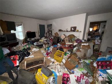 2412 Beacon St, Charlotte, NC 28205 - photo 4