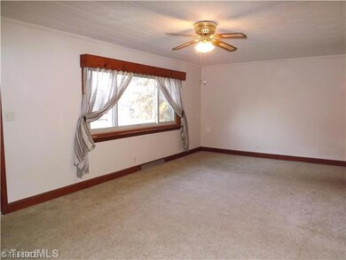 226 Nolen Ave, Asheboro, NC 27205 - photo 4