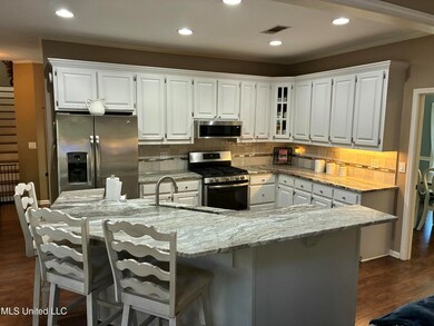 1025 West St, Wesson, MS 39191 - photo 7