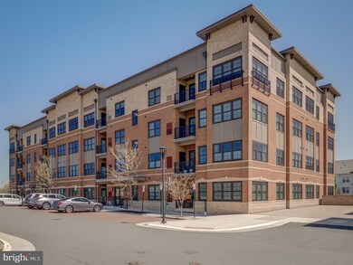 Flats At Metrowest Condominiums unit 5-106, Fairfax, VA 22031 - photo 2