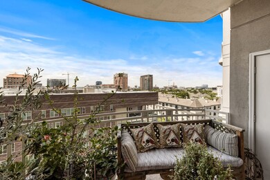 Renaissance On Turtle Creek unit 820, Dallas, TX 75219 - photo 6