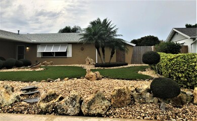 Precision Cut Topiaries