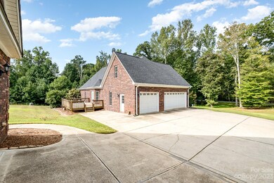 4023 Dakeita Cir, Concord, NC 28025 - photo 6