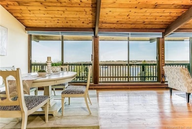 117 Phoenix Dr, Groton, CT 06340 - photo 3