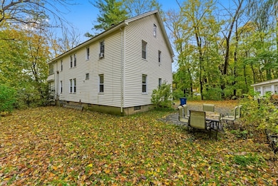 917 Elm St, West Springfield, MA 01089 - photo 5