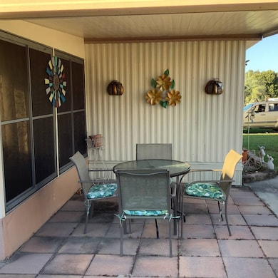 12701 SE Sunset Harbor Rd unit 39, Weirsdale, FL 32195 - photo 6