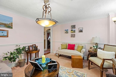 8525 Monroe Ave, Upper Darby, PA 19082 - photo 6