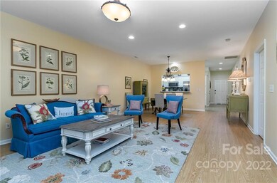 1524 Forest Park Dr unit 1524, Statesville, NC 28677 - photo 3