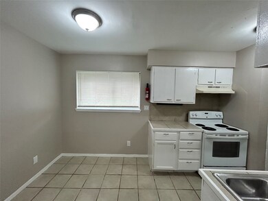 1412 Hawthorne St unit 2, Houston, TX 77006 - photo 5