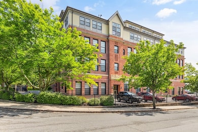 72 Ashland St unit 403, Malden, MA 02148 - photo 3