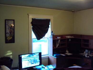 34 Hallowell St, Mattapan, MA 02126 - photo 7