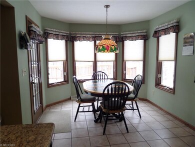 3231 Foxwood Dr, North Royalton, OH 44133 - photo 6