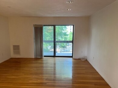 41 Centre St unit 402, Brookline, MA 02446 - photo 6