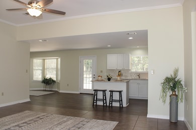 12 Southdown Rd, Sumrall, MS 39482 - photo 5