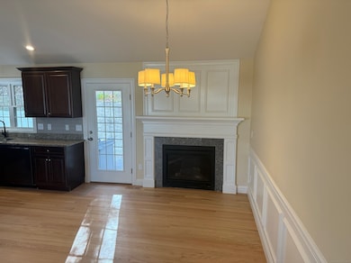 75 Sturbridge Ct, Bristol, CT 06010 - photo 4