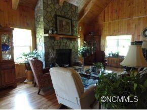 183 Jr Pate Rd, Burnsville, NC 28714 - photo 4