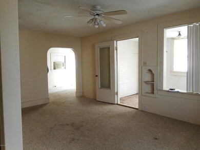 620 W Saginaw St, Lansing, MI 48933 - photo 3