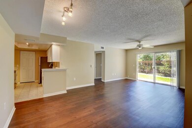 4197 N Haverhill Rd unit 205, West Palm Beach, FL 33417 - photo 6