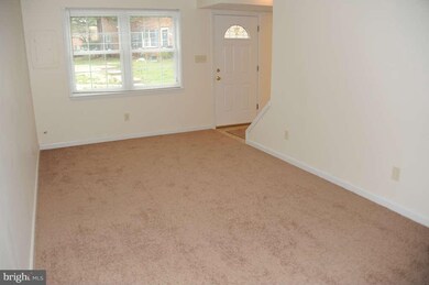 9706 Hagel Cir unit 41/E, Lorton, VA 22079 - photo 3