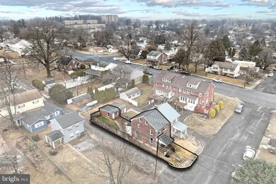 1611 Meade St, Reading, PA 19607 - photo 5