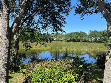 2001 Oakhurst Way, Riviera Beach, FL 33404 - photo 2