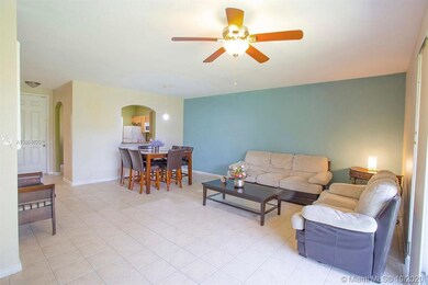 2327 Center Stone Ln, Riviera Beach, FL 33404 - photo 5