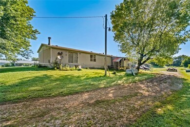 10768 Elms Rd, Summers, AR 72769 - photo 5