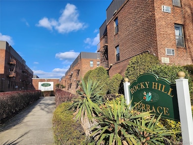 215-43 48th Ave unit 3B, Bayside, NY 11364 - photo 2