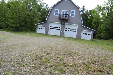 Detached Garage