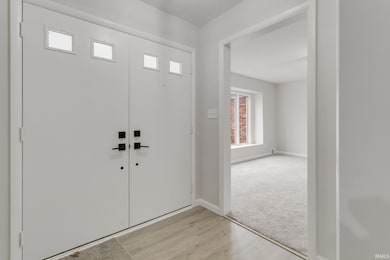 19180 Strawberry Hill Rd, South Bend, IN 46614 - photo 3