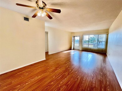 2464 Australia Way E unit 66, Clearwater, FL 33763 - photo 6