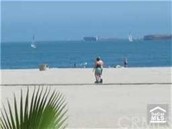 Panoramic Ocean Views & Direct Beach Access from U
