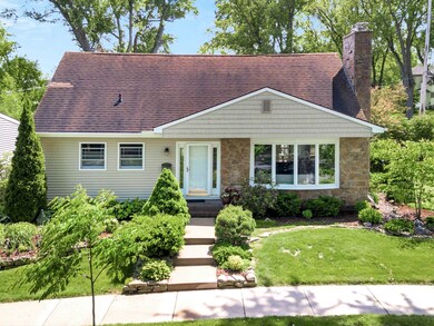 814 W 4th St, Marshfield, WI 54449 - photo 6