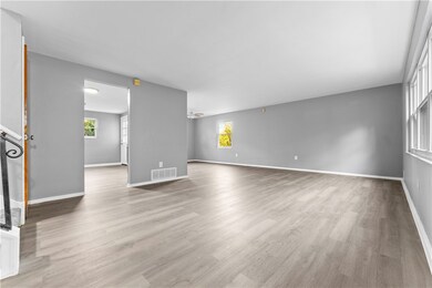 3201 Michael St, West Mifflin, PA 15122 - photo 7